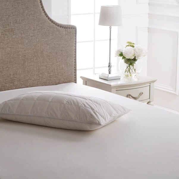 Dorma Duck Down Surround Memory Foam Back Sleeper Pillow 2 Dorma Duck Down Surround Memory Foam Back Sleeper Pillow - Image 2