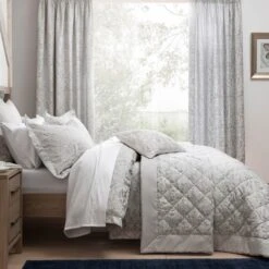 Dorma Winchester Blackout Pencil Pleat Curtains -Dorma 30270172 alt03