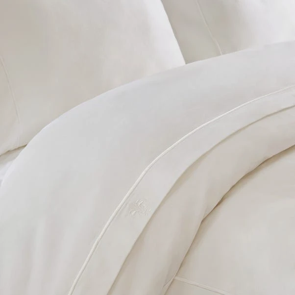 Dorma Egyptian Cotton Sateen 1000 Thread Count Flat Sheet 17 Dorma Egyptian Cotton Sateen 1000 Thread Count Flat Sheet - Image 17