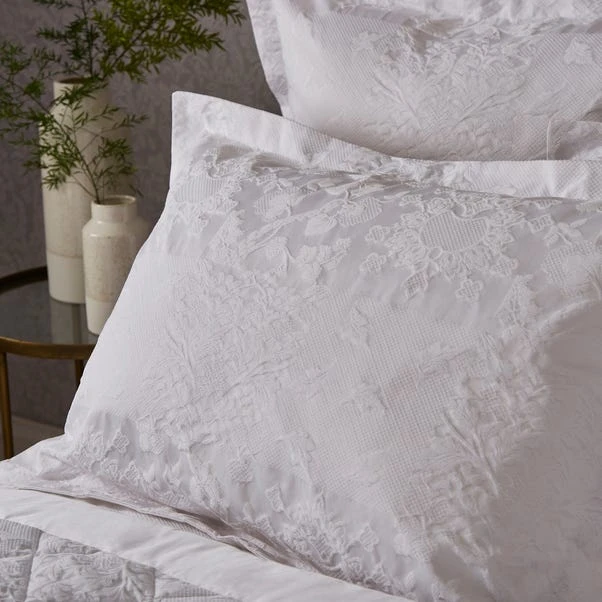 Dorma Purity Kempley Jacquard White Duvet Cover And Pillowcase Set 3 Dorma Purity Kempley Jacquard White Duvet Cover And Pillowcase Set - Image 3