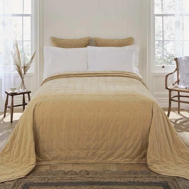 Dorma Adeena Bedspread 19 Dorma Adeena Bedspread - Image 19