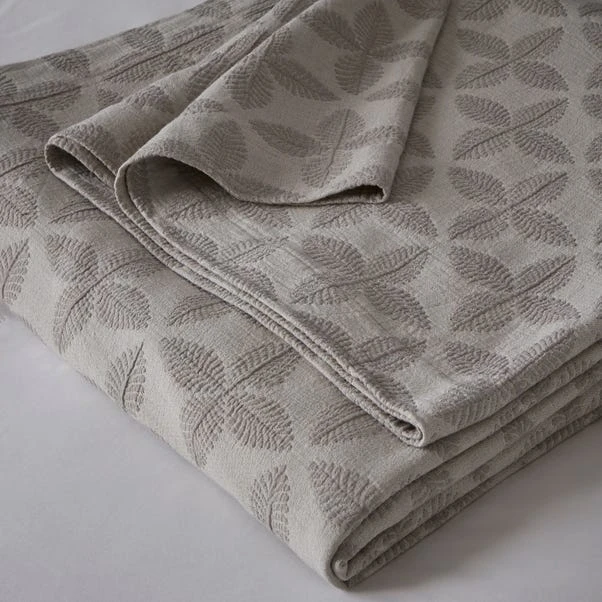 Dorma Danbury Bedspread 2 Dorma Danbury Bedspread - Image 2