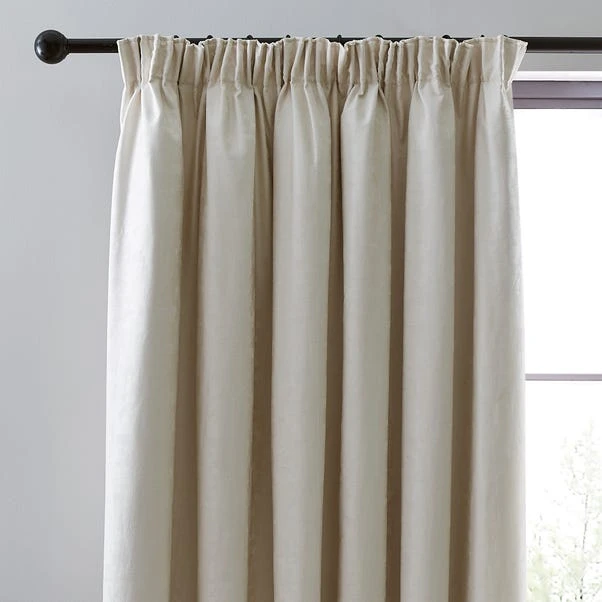 Dorma Rambling Rose Blackout Pencil Pleat Curtains 7 Dorma Rambling Rose Blackout Pencil Pleat Curtains - Image 7