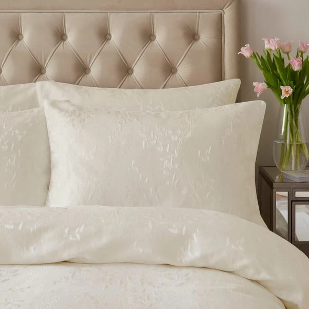 Dorma Luxe Wisteria Ivory Duvet Cover And Pillowcase Set 12 Dorma Luxe Wisteria Ivory Duvet Cover And Pillowcase Set - Image 12