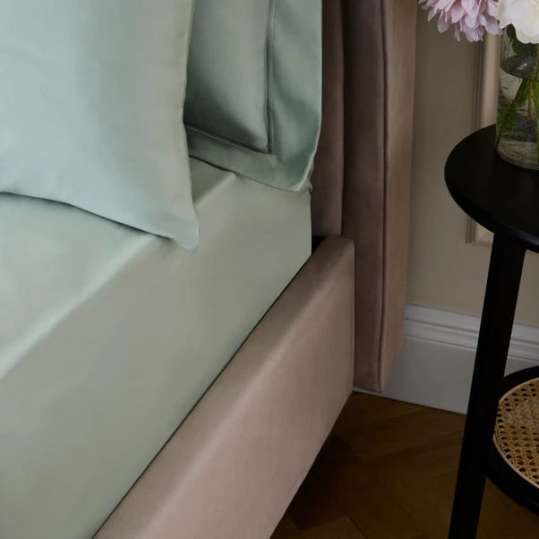 Dorma Egyptian Cotton Sateen 1000 Thread Count Fitted Sheet 11 Dorma Egyptian Cotton Sateen 1000 Thread Count Fitted Sheet - Image 11