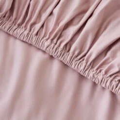 Dorma Egyptian Cotton Sateen 1000 Thread Count Fitted Sheet 22 Dorma Egyptian Cotton Sateen 1000 Thread Count Fitted Sheet -Dorma 30907935 alt05