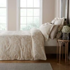 Dorma Luxe Palms Duvet Cover And Pillowcase Set 19 Dorma Luxe Palms Duvet Cover And Pillowcase Set -Dorma 30927282 alt02