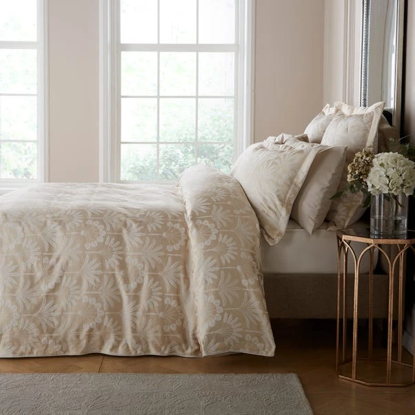 Dorma Luxe Palms Duvet Cover And Pillowcase Set 2 Dorma Luxe Palms Duvet Cover And Pillowcase Set - Image 2