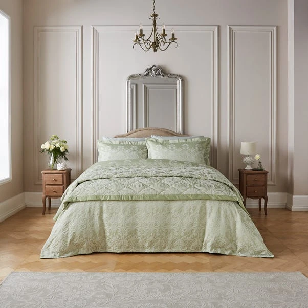 Dorma Fuchsia Bells Bedspread 4 Dorma Fuchsia Bells Bedspread - Image 4