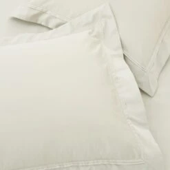 Dorma Luxurious & Silky 500 Thread Count Cotton Sateen Oxford Pillowcase