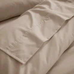 Dorma Crisp & Fresh 400 Thread Count Egyptian Cotton Percale Flat Sheet